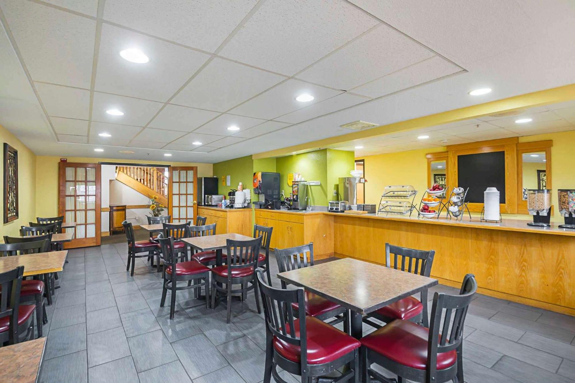 凯艺套房酒店 哈灵顿 外观 照片